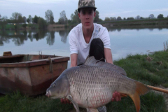 1015-kg-os-tavaszi-szepseg