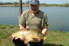 910-kg-os-pikkelyes-04.28-an